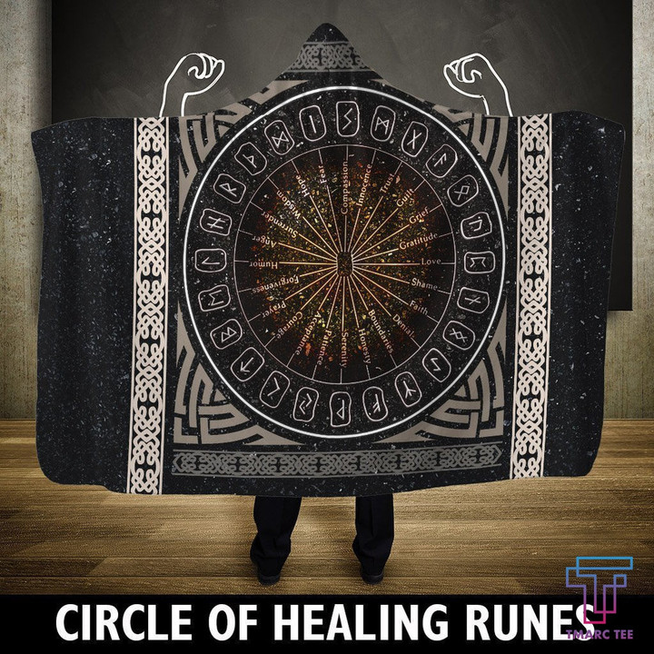 Viking Hooded Blanket - A Circle Of Healing Runes PL