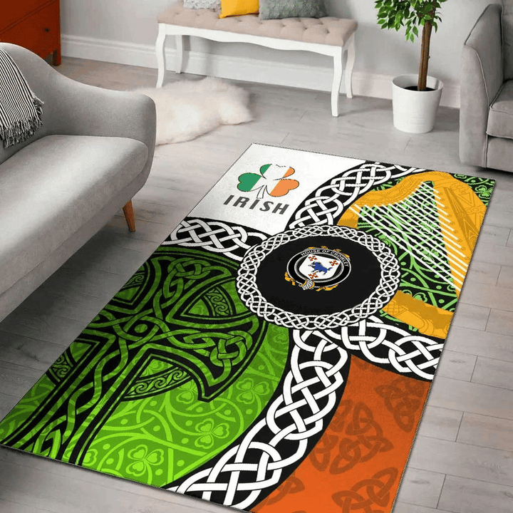 AIO Pride House of Crowley Family Crest Area Rug - Ireland With Circle Celtics Knot