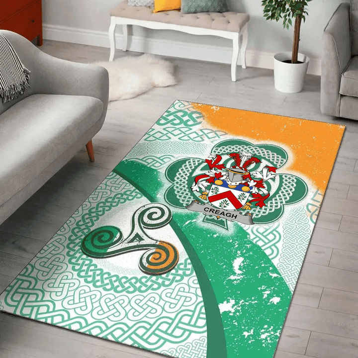 AIO Pride Creagh Family Crest Area Rug - Ireland Shamrock With Celtic Patterns