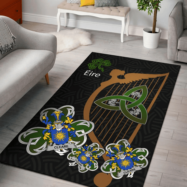 AIO Pride Cleare Family Crest Area Rug - Harp And Shamrock