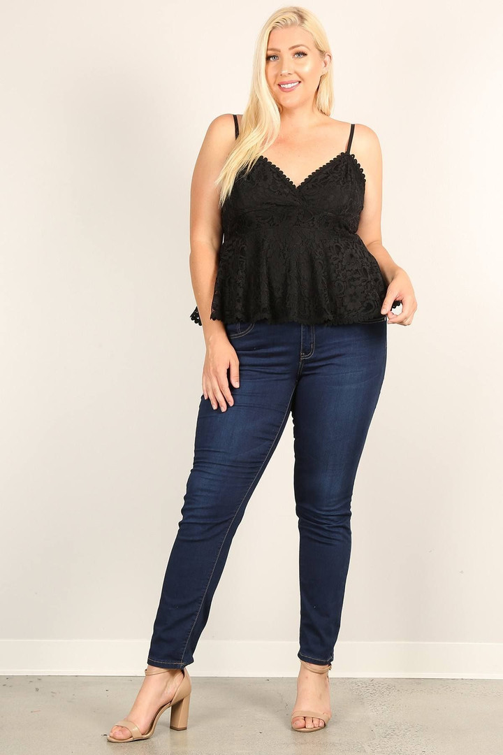 Plus Size Lace Sleeveless Top CT0305