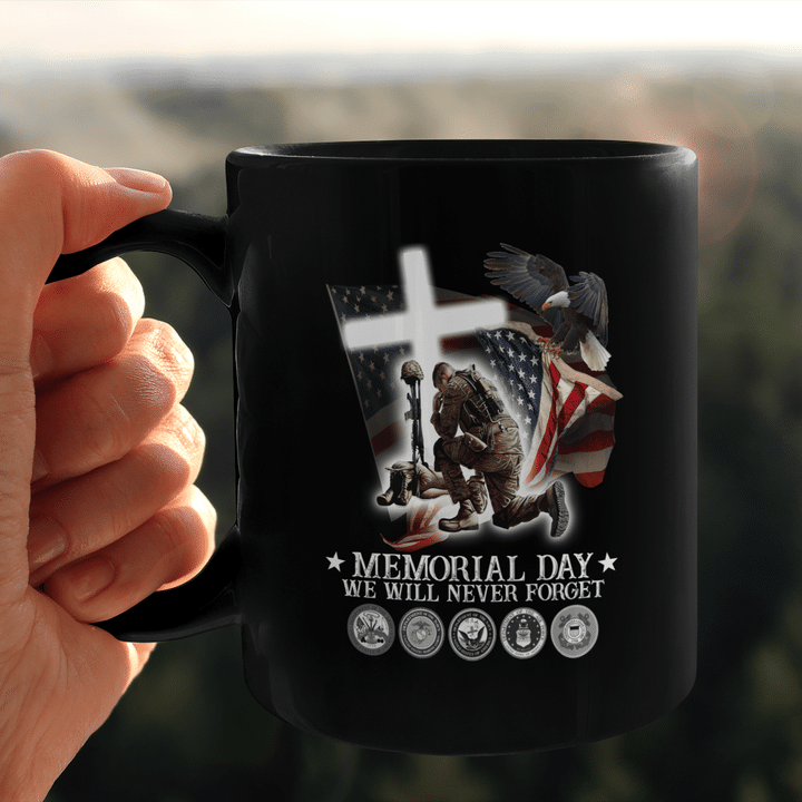 Memorial Day We Will Never Forget Mug