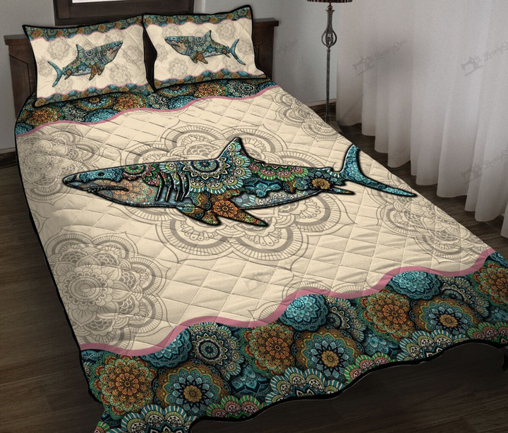 DIEA006-Shark Quilt Bed Set