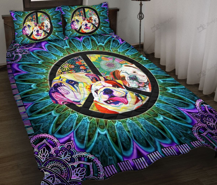 CHEH1002 Hippie Bulldog Quilt Bed Set