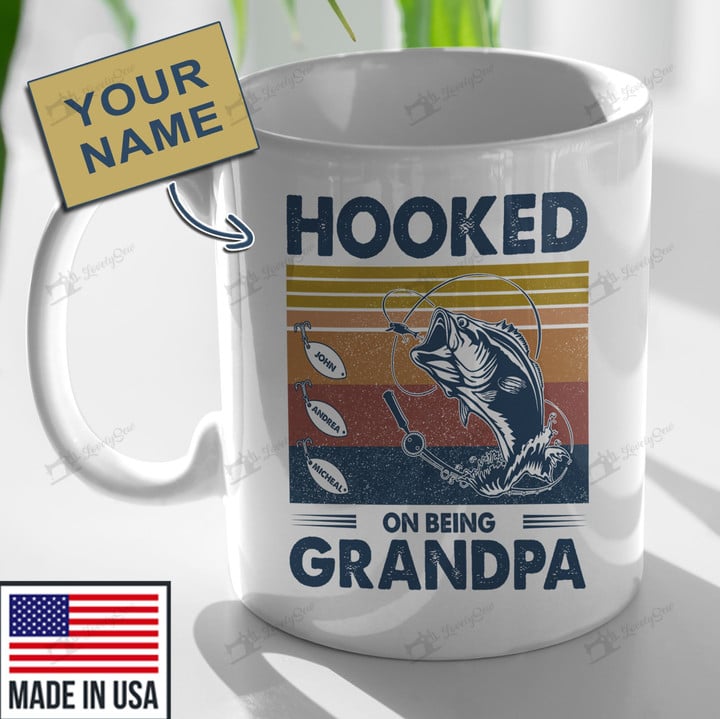 BIG0900 HOOKED ON BEING GRANDPA PERSONALIZED T-SHIRT FATHER'S DAY GIFT