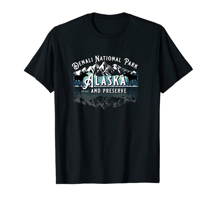 Denali National Park and Preserve Hiking Moose Souvenir Gift Unisex T-Shirt