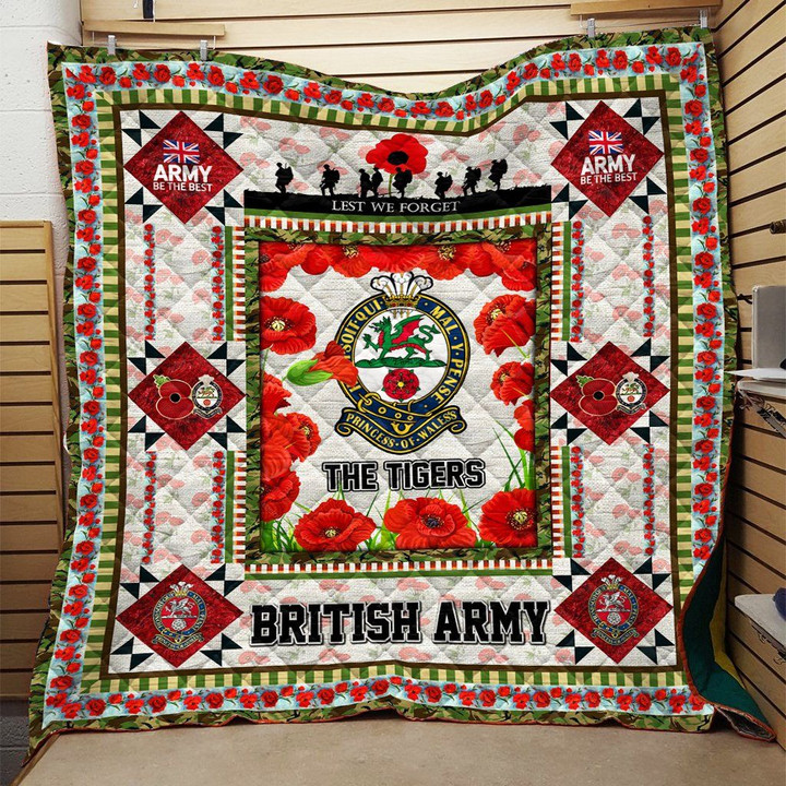 Canadian Forces Military Police Quilt Blanket DHC091051VT