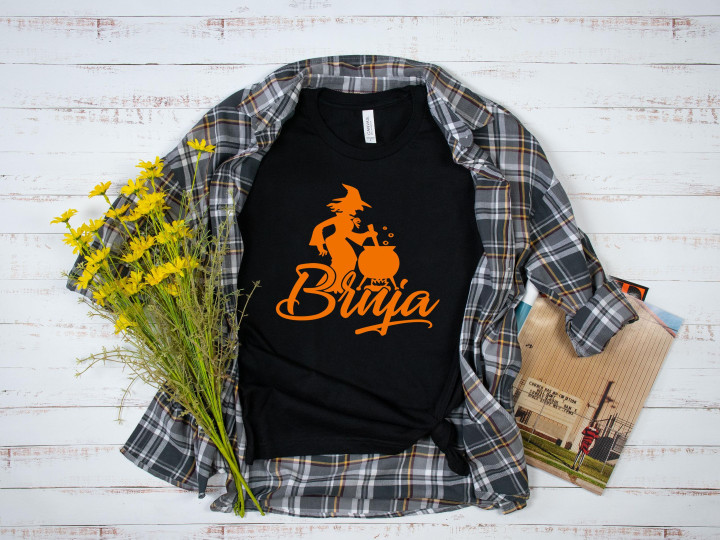 Bruja With Potion YW0109080CL T-Shirt