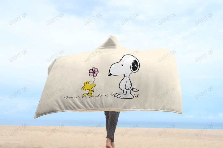Snoopy Hooded Blanket 1