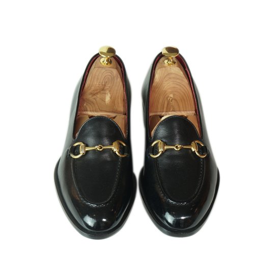 Black Short Vamp Silver Horsebit Loafer
