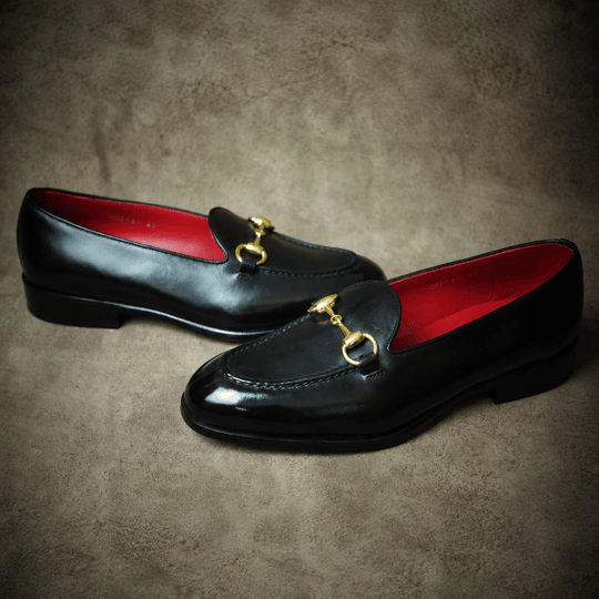 Black Short Vamp Silver Horsebit Loafer