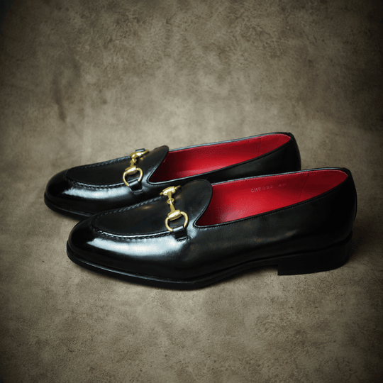 Black Short Vamp Silver Horsebit Loafer