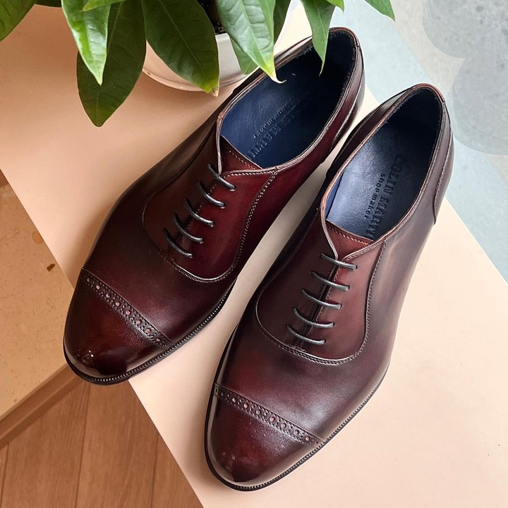 Punch Toe Oxford Cap toe Quarter Brogue