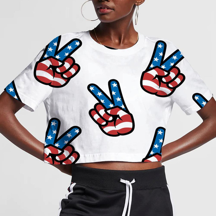 Cool Design Peace Sign Hand Gesture Victory Colors Patriotic Pattern 3D Women's Crop Top