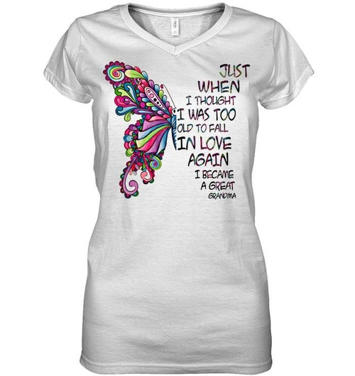 Butterfly Gift For Grandma I Became A Great Grandma Ladies V-neck