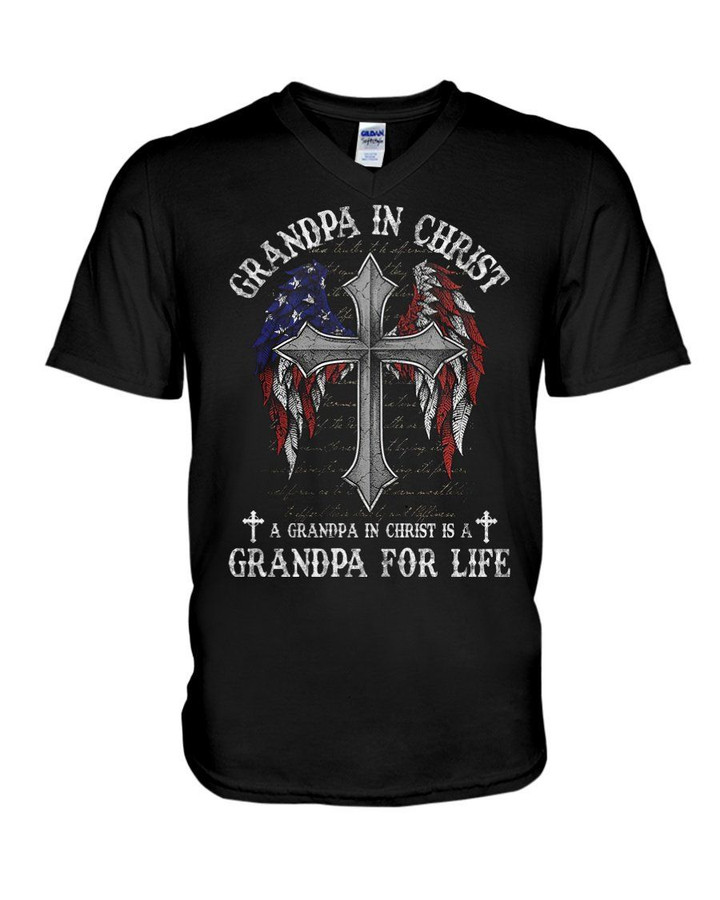 Gift For Family Cross USA Flag Grandpa In Christ Guys V-Neck