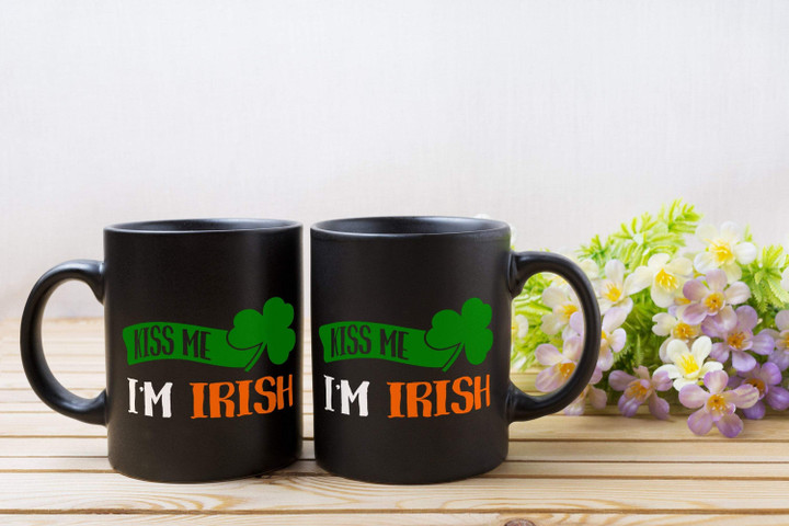 Tricolor Kiss Me Shamrock St Patrick's Day Printed Mug