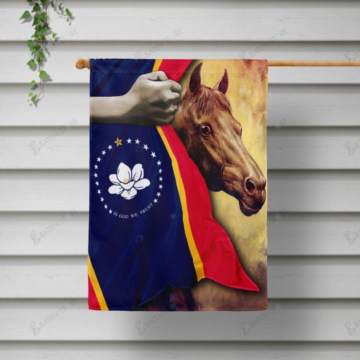 The New Magnolia Mississippi Flag Hand Holding And Cute Horse Garden Flag House Flag