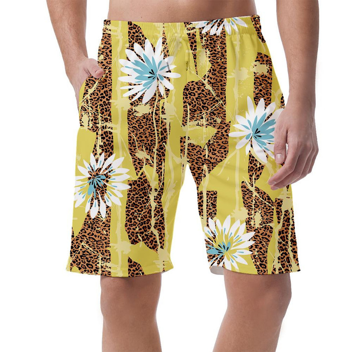 Wild African Leopard And Flower Texture Yellow Background Can Be Custom Photo 3D Men's Shorts