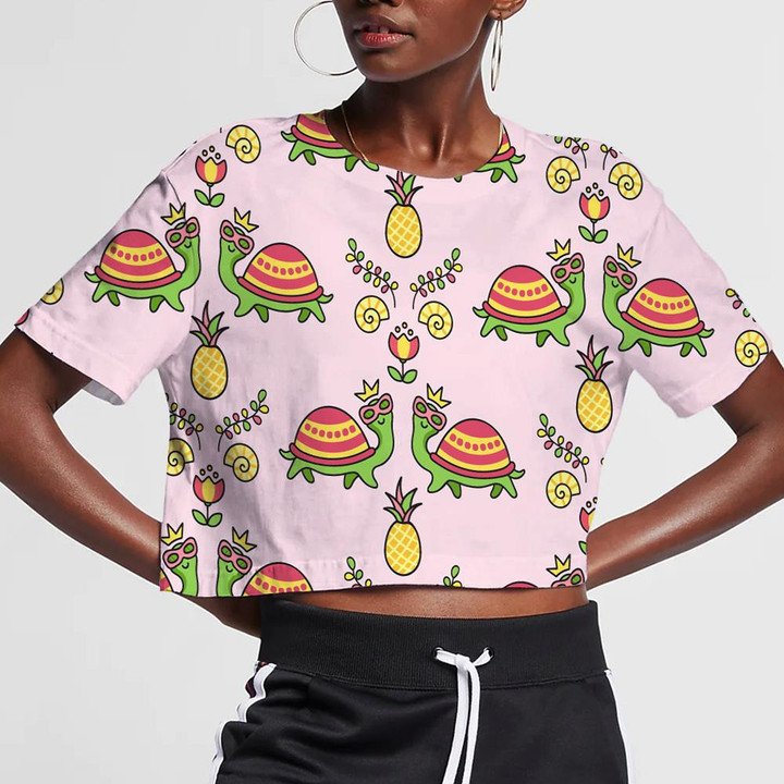 Turtle And Fish On A White Polka Dot Background 3D Women's Crop Top