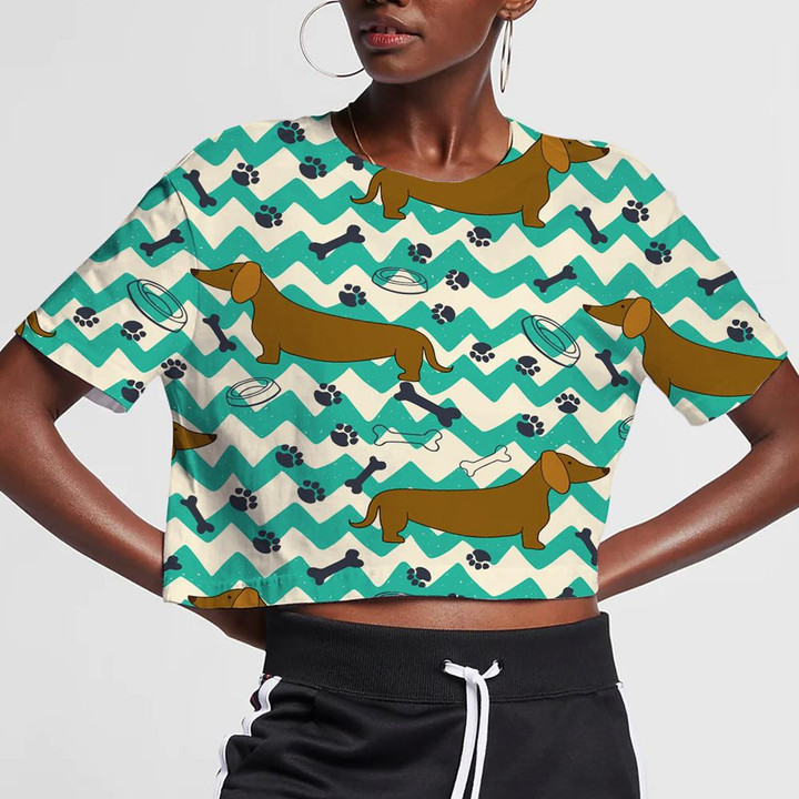 Dachshunds Paw And Bowls On Green Zigzag 3D Women's Crop Top