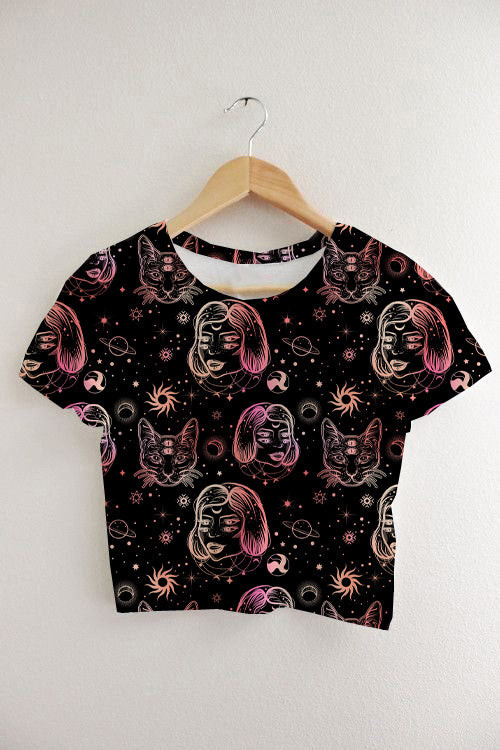 Gypsy And Cat Black Mystery Color 3D Women's Crop Top