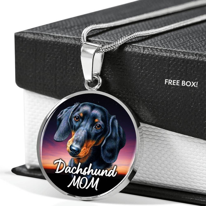 Dachshund Mom Silver Circle Pendant Necklace Gift For Dog Lovers