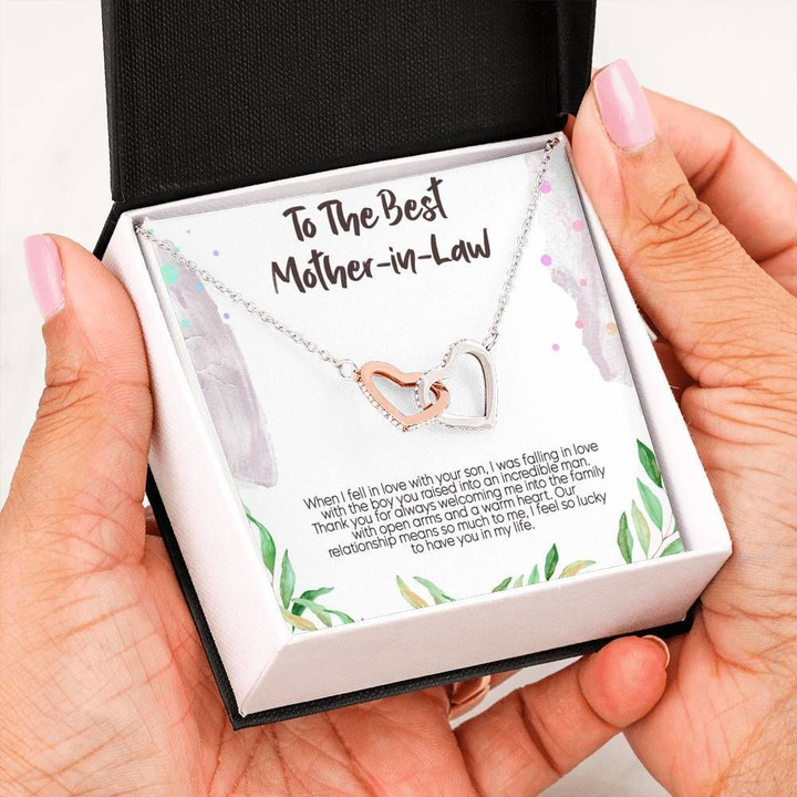 I'm So Lucky To Have You Interlocking Hearts Necklace Gift For Mother In Law