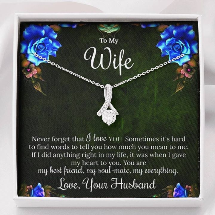 Alluring Beauty Necklace Gift For Wife You Are My Everything