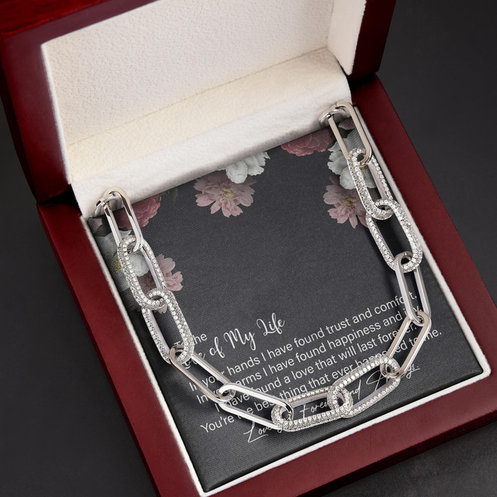 In Your Hands I've Found Trust And Comfort Gift For Wife Forever Linked Necklace