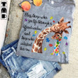 Giraffe Autism Mom Graphic Unisex T Shirt, Sweatshirt, Hoodie Size S - 5XL