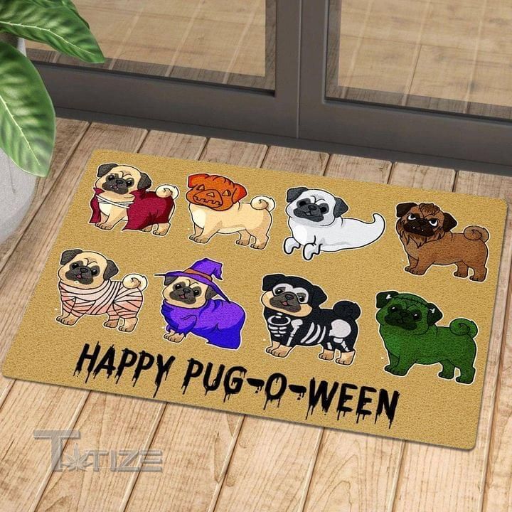 Halloween horror pug happy pugoween Doormat