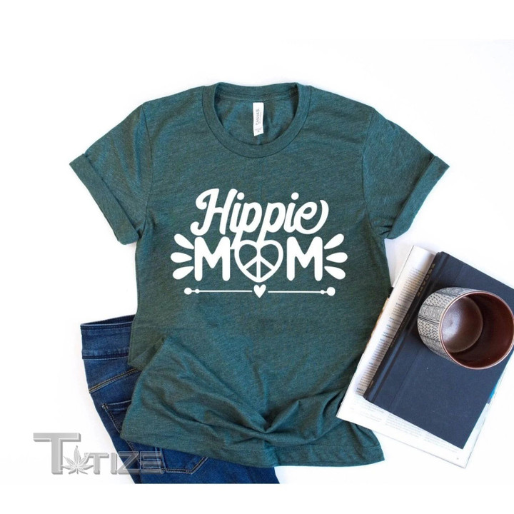 Hippie peace love Mom Graphic Unisex T Shirt, Sweatshirt, Hoodie Size S - 5XL