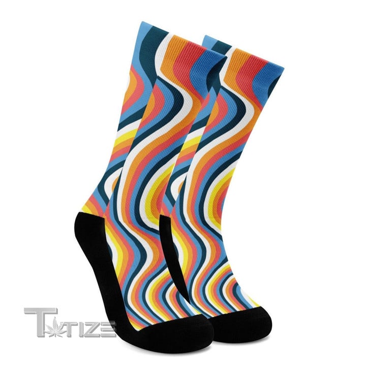Retro Sensations Crew Colorful Stripes Cool Wavy Socks