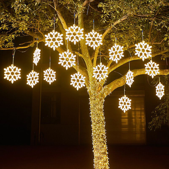 SNOWFLAKE 480 LED STRIP LIGHT MOTIF INDOOR/OUTDOOR USE