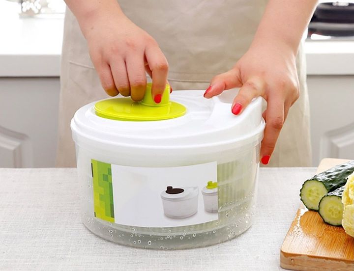 Salad Spinner With Built in Draining System