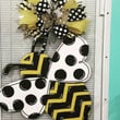 Nice Design Bumble Bee Wooden Custom Door Sign Home Decor With Bow