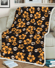 SF Tiny Yellow Hibiscus Black Background 3D Fleece Sherpa Blanket