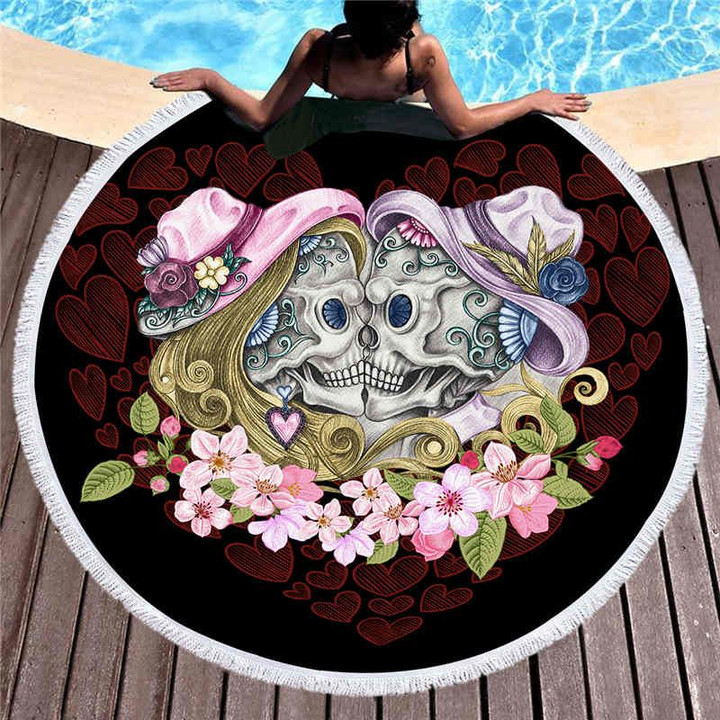 Colored Heart Shaped Couple Skulls Round Beach Towel