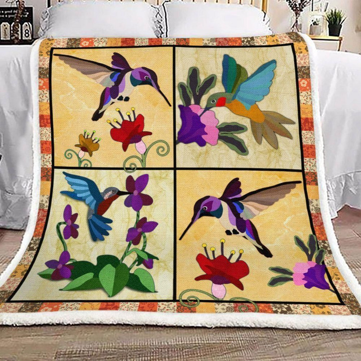 Hummingbird And Flower Moments Pattern Printed Sherpa Fleece Blanket