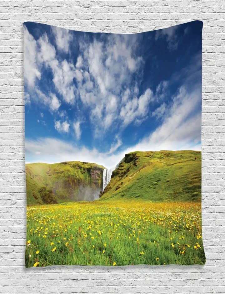 Wild Daisies Scenery Design Printed Wall Tapestry Home Decor