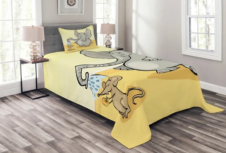Elephant Bathing Mouse Pattern Printed Bedspread Set Home Decor