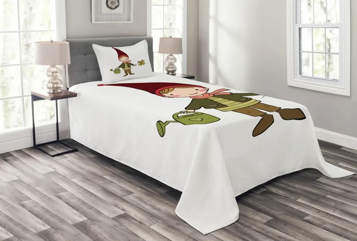 Little Elf Boy With Clover Printed Bedspread Set Home Decor