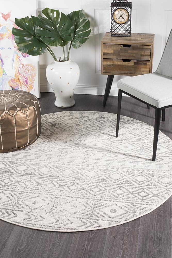 Oasis Ismail White Grey Rustic Round Rug Home Decor