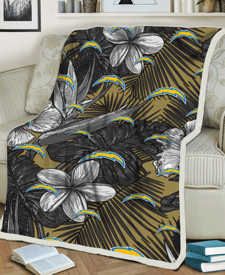 LAC Gray Sketch Hibiscus Yellow Palm Leaf Black Background 3D Fleece Sherpa Blanket