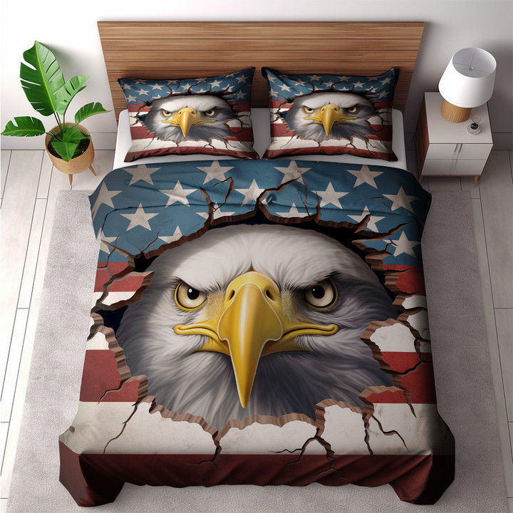 Eagle Looking Through American Flag Hole Patriotic Design Printed Bedding Set Bedroom Decor