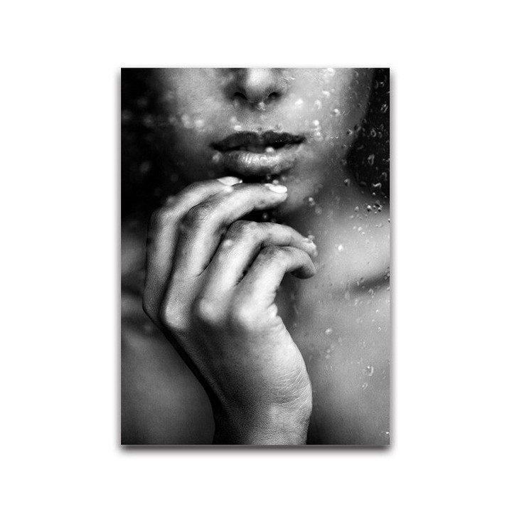Hand in Hand Smoke Girl Sexy Fashion Poster Black White Gray Print Canvas Painting Wall Art Decoration Picture Living Room Decor