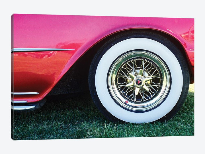 1950s Pontiac Whitewall Tire Detail