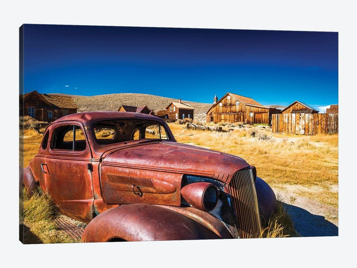 Rusted car and buildings, Bodie State Historic Park, California, USA