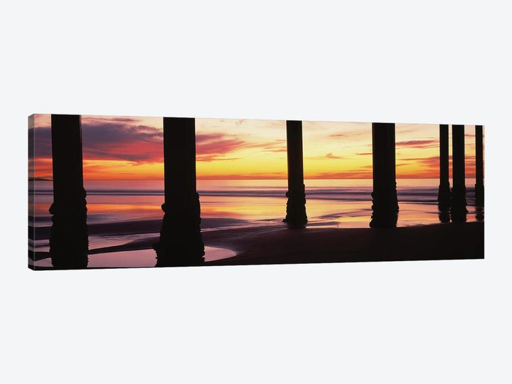 Silhouette Of Scripps Pier At Sunset, La Jolla, San Diego, California, USA II
